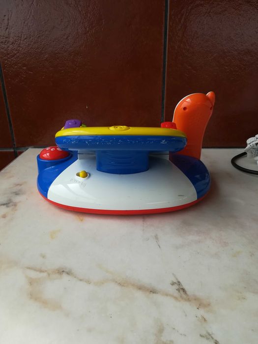 Brinquedo interativo para crianças Português e Inglês