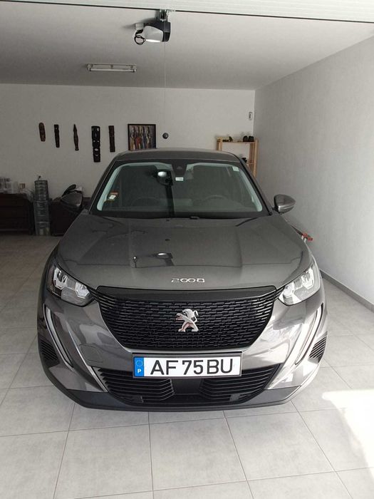 Vendo carro quase novo