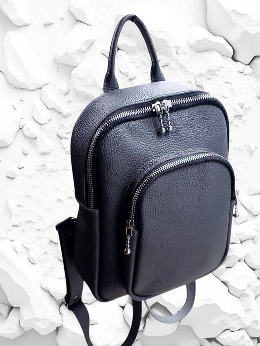 Жіночий рюкзак з натуральної шкіри