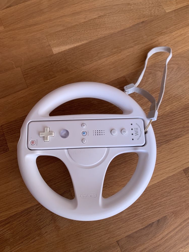 Consola Nintendo Wii+Jogo Mario Kart+Volante+Comandos (tudo originais)