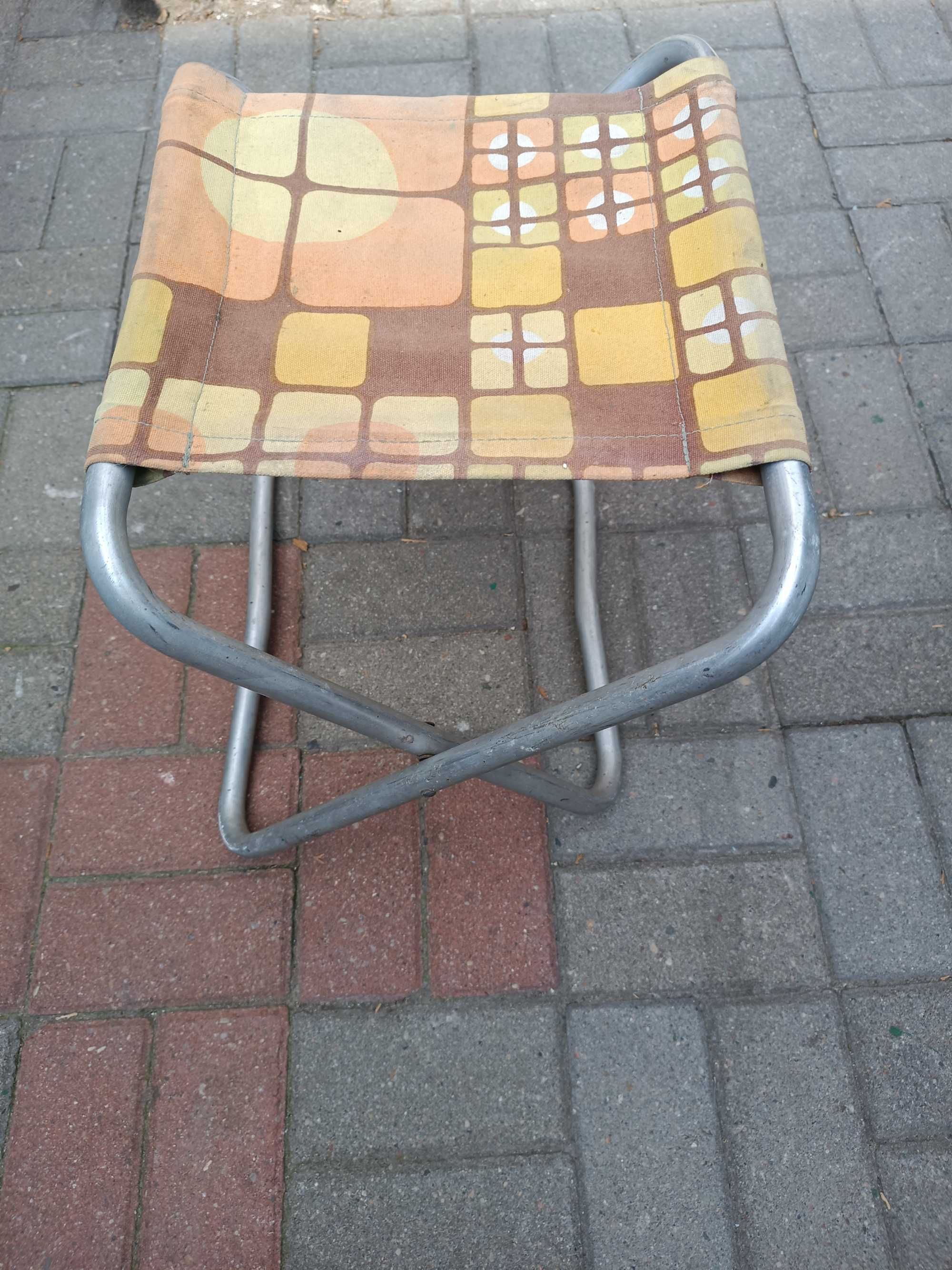 Krzesełko turystyczne PRL