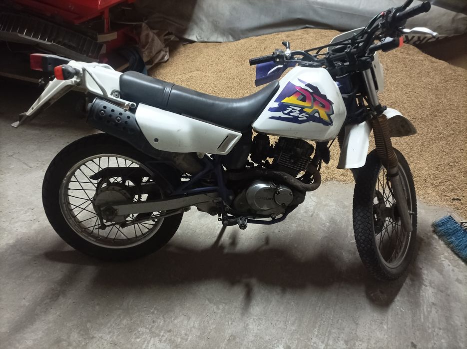 Suzuki dr 125 sprzedam