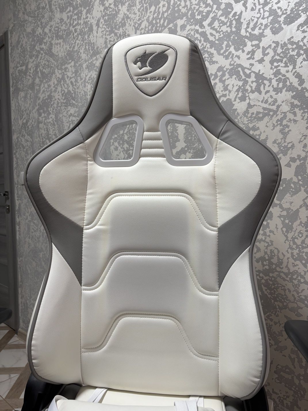 Ігрове крісло Cougar Armor ELITE (White)