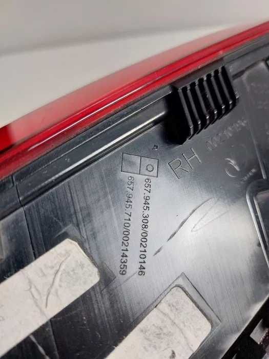 Lampa tylna prawa led w błotnik i w klapę Skoda Scala Komplet Europa