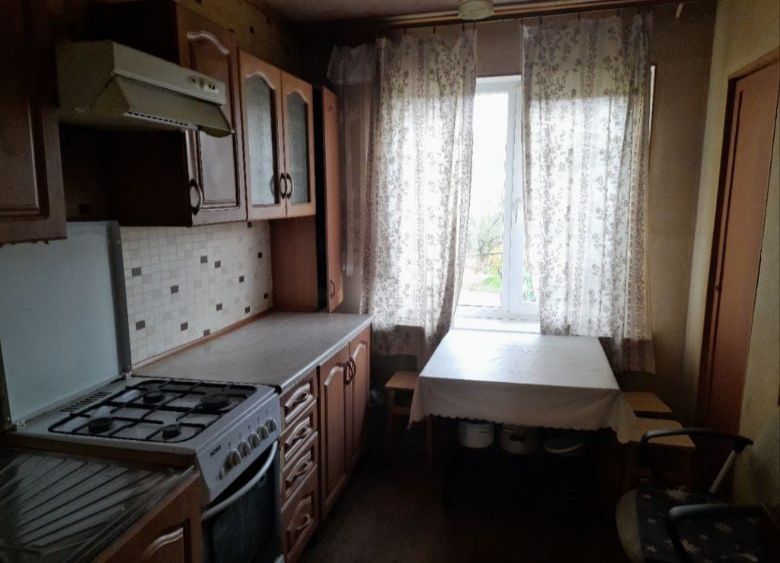 Продам 3-кімнатну квартиру Пісочин