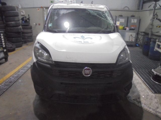 Carro MOT: 330A1000 FIAT DOBLO 2018 1.3D 95CV 4P BRANCO DIESEL