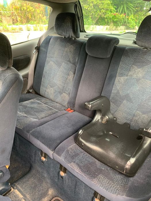 Renault clio  1.6 ano 99