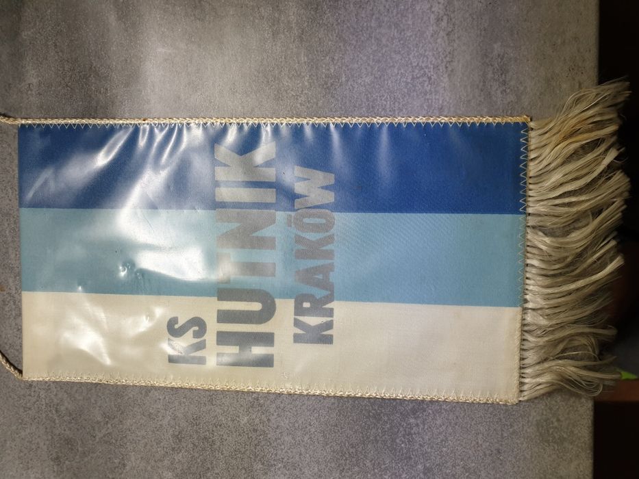 Zamienie proporczyk Stal Stalowa Wola i Hutnik Kraków