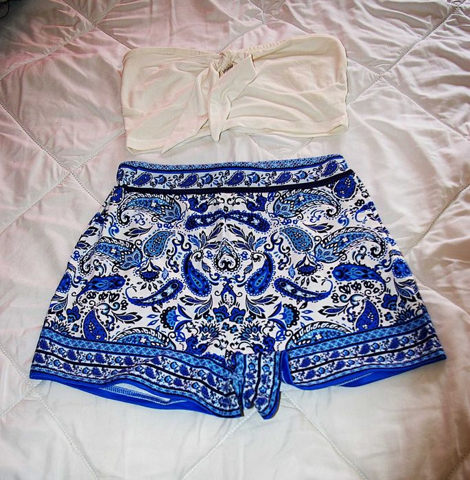 Conjunto casual/informal.