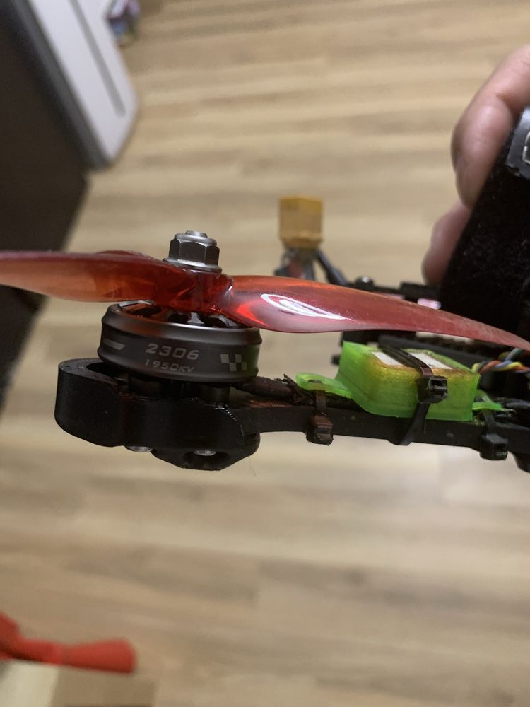 Apex Evo 5 inch dji o4 lite + Mark 5 clone dji o3