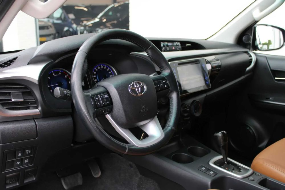 Toyota Hilux      2017