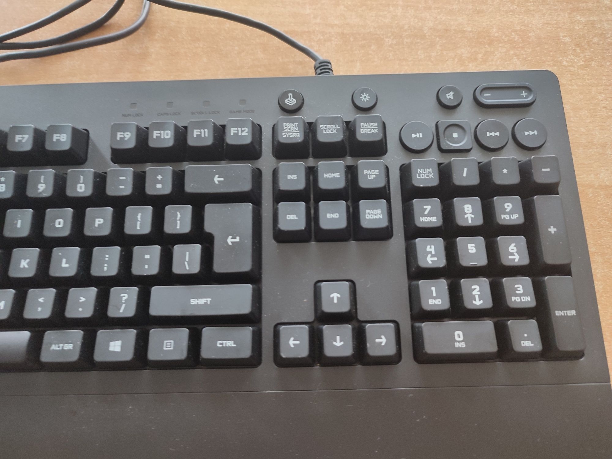 Klawiatura Logitech g213