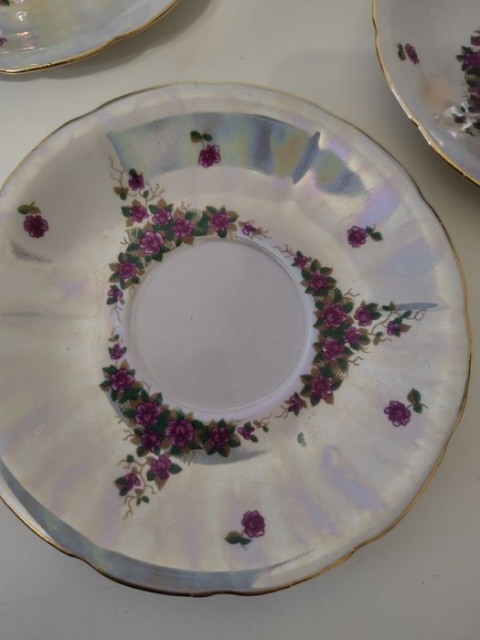 Кофейные чашки и блюдца Дружковка