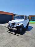 Toyota land cruiser bj40