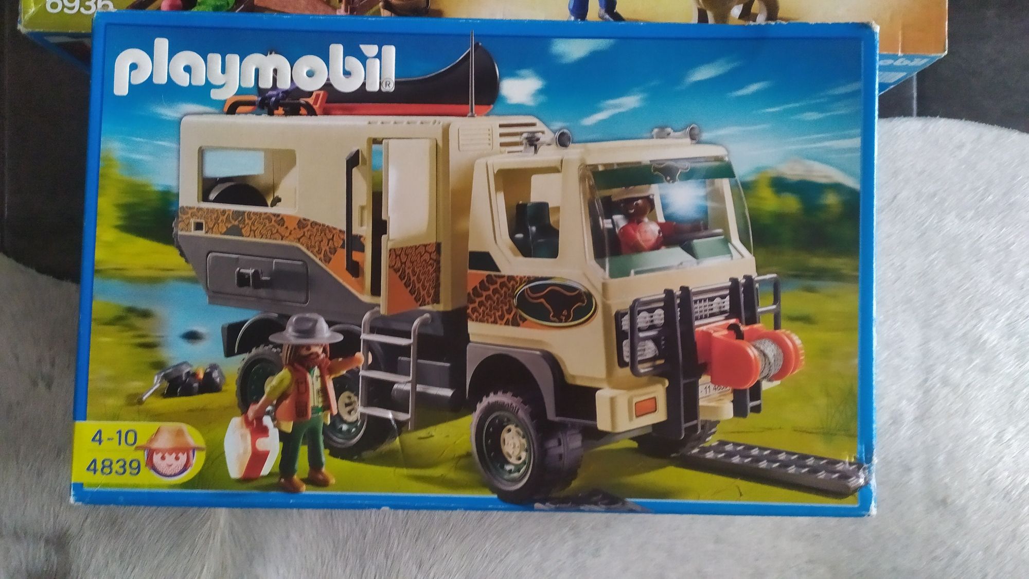 Playmobil 2 sets wildlife