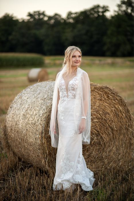 Suknia ślubna rybka S (36)