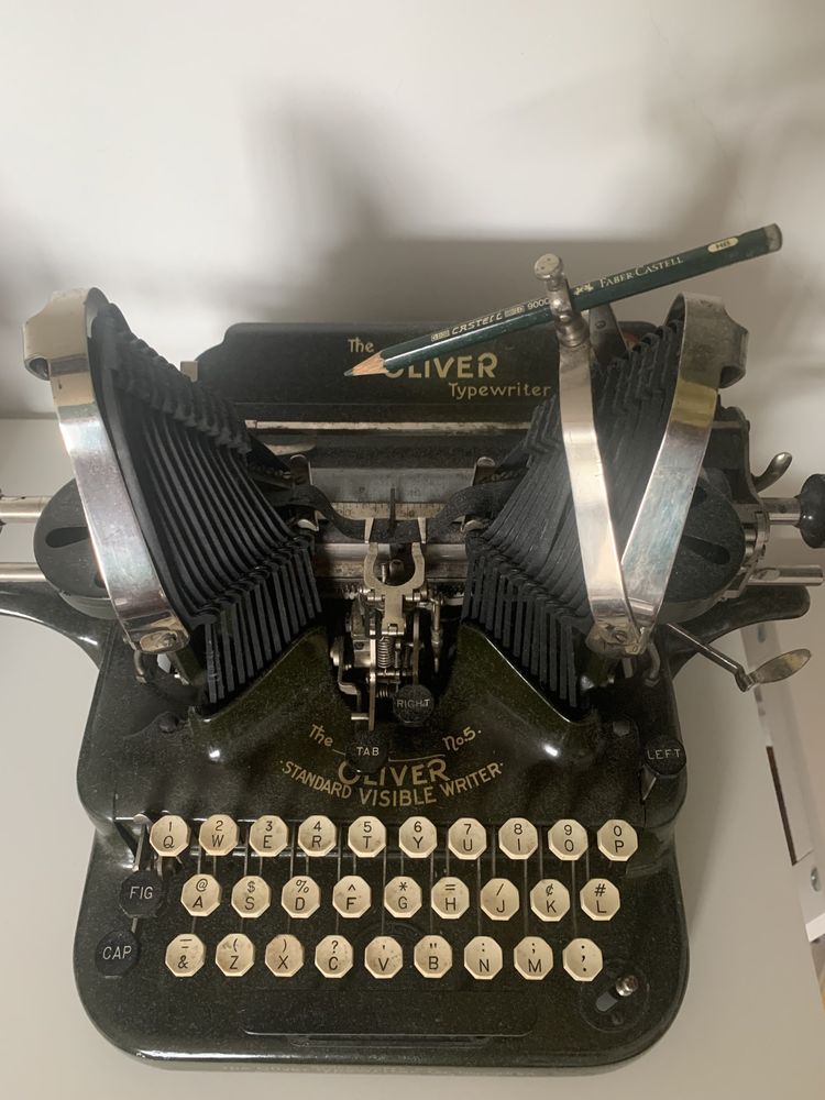 Coleção Rara de 3 Máquinas de escrever - Oliver Typewriter nº 2,3 e 5