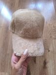 Мега теплая и пушистая кепочка