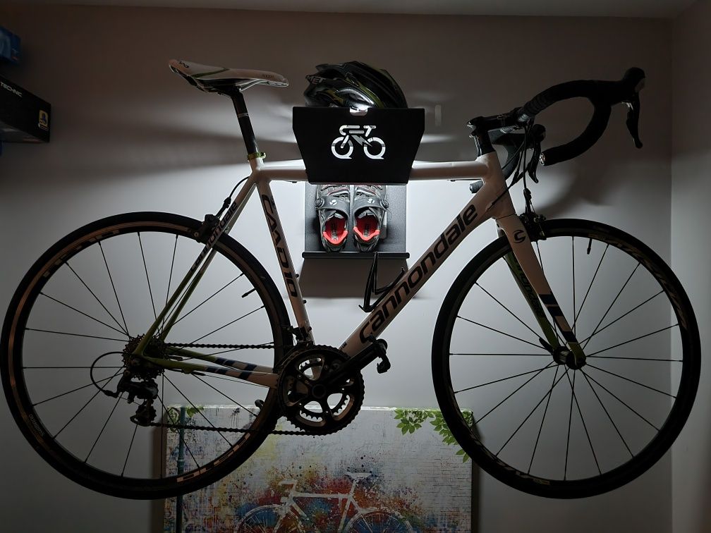 Wieszak na rower BikeDock