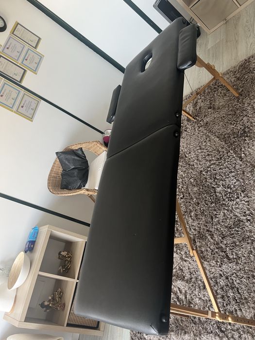 Marquesa de massagem preta