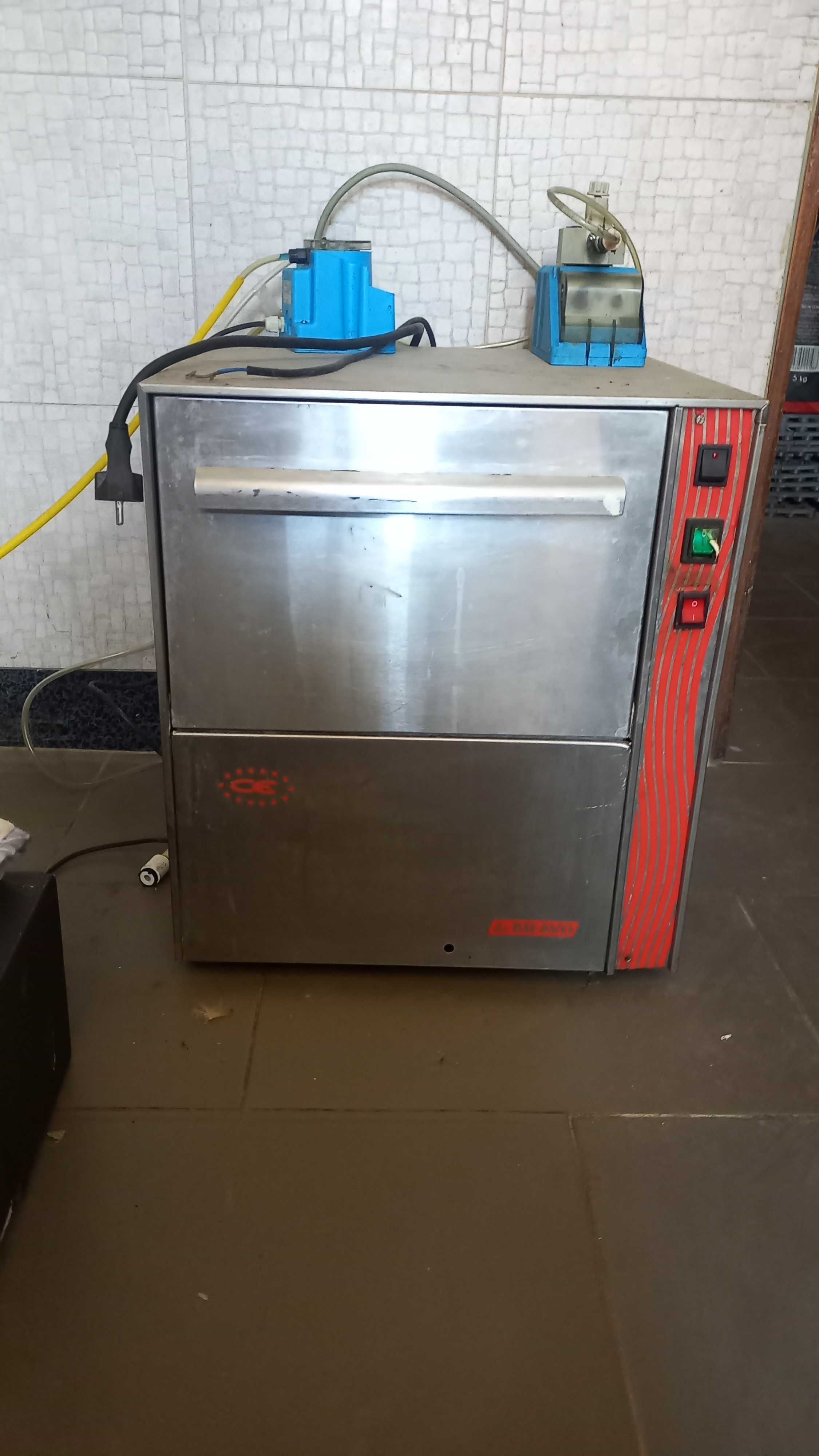 máquina lavar industrial