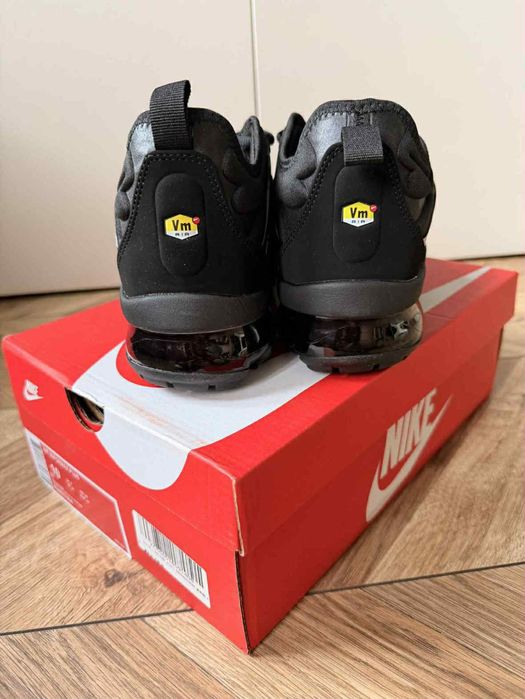 Nike Air VaporMax Plus