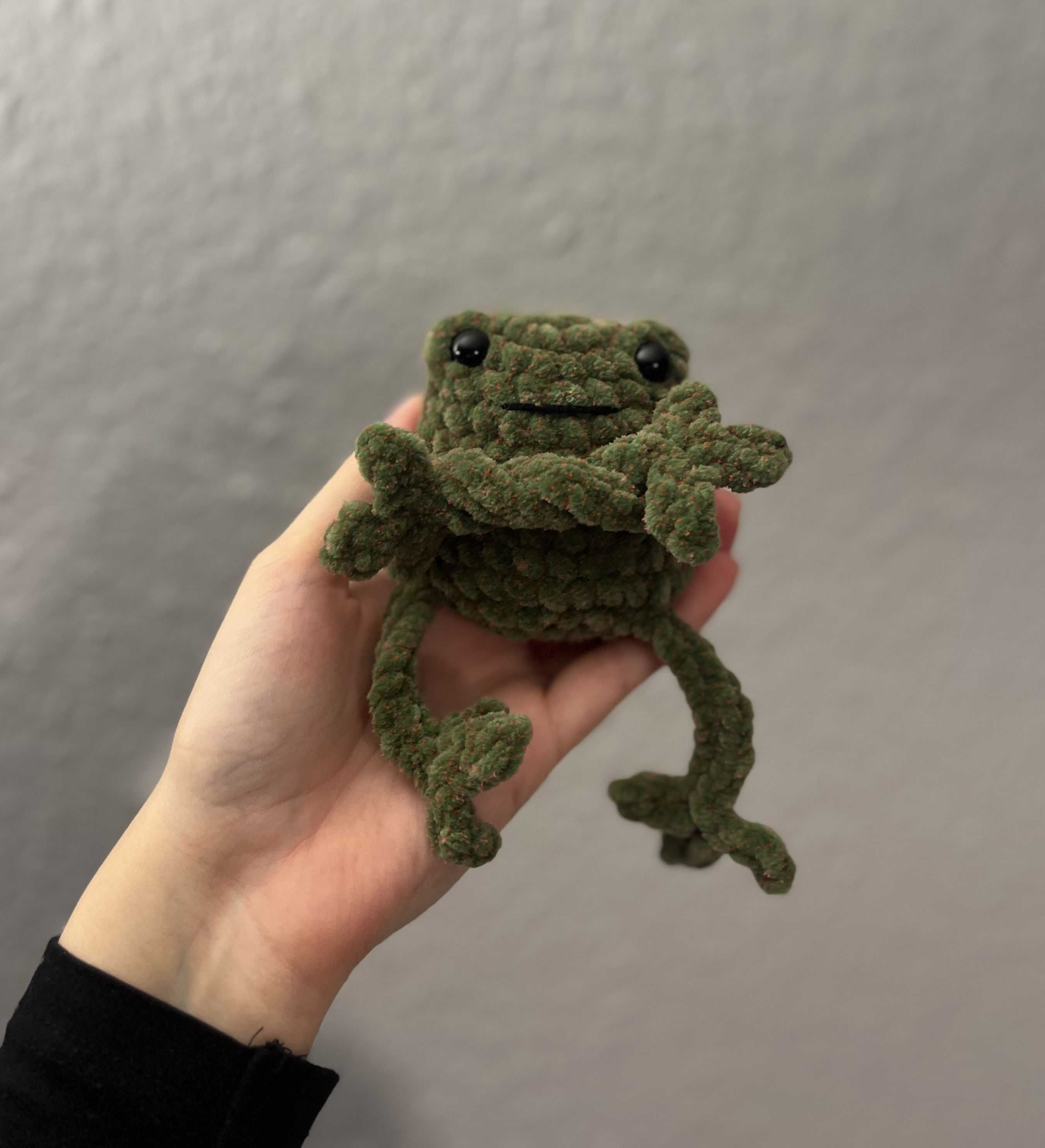 Żabka na szydełku, handmade amigurumi