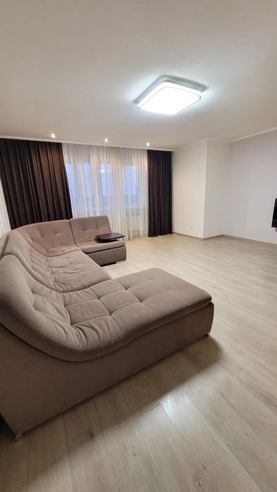 Видовая 3-х кв. Метро! Сертифікат!