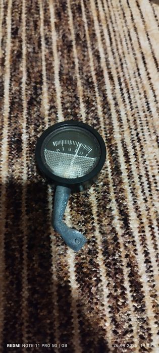 Sprzedam ciśnieniomierz CCCP z czasów prl-u