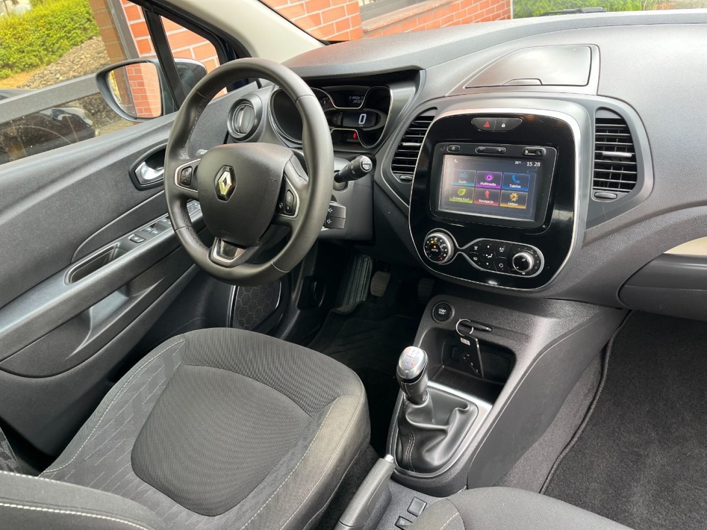 Renault Captur 0.9 benzyna / 90 KM / zarejestrowany w PL / zadbany / możliwa zamiana