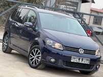 Volkswagen Touran TOURAN Tdi DSG 7 osób Alufelgi 15rok TOPStan Piękny