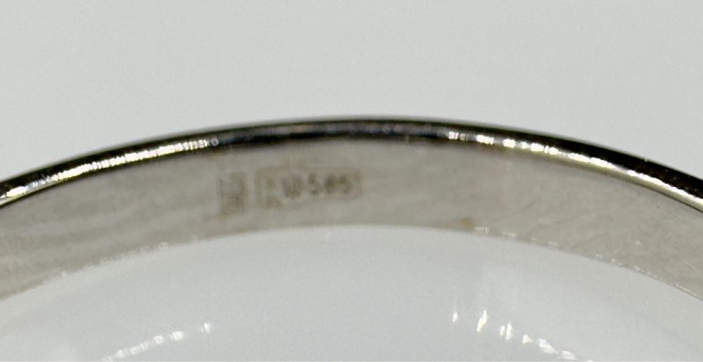 Каблучка золота 585 з діамантом