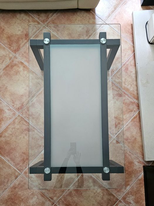 Mesa de apoio tampo em vidro temperado