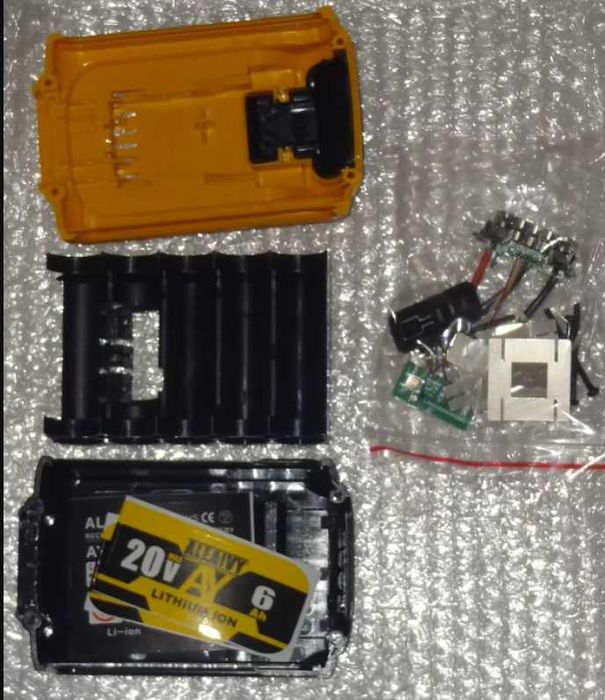 Набор для сборки батареи DeWalt 20А, 6Ah, корпус АКБ деволт
