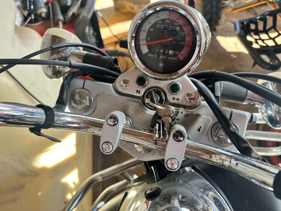 Vendo mota Znen moto nova