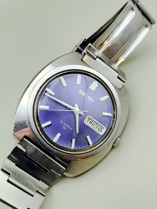 Duże stalowe SEIKO z kalendarzem  automatyczny zegarek rzadki model