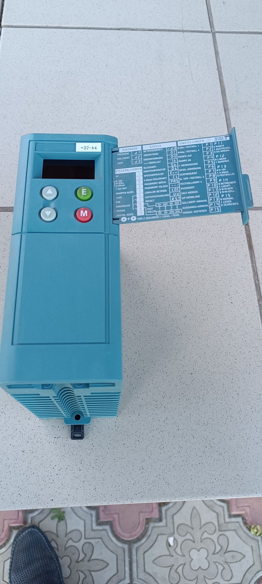 Частотный преобразователь 0.37кw EUROTHERM .