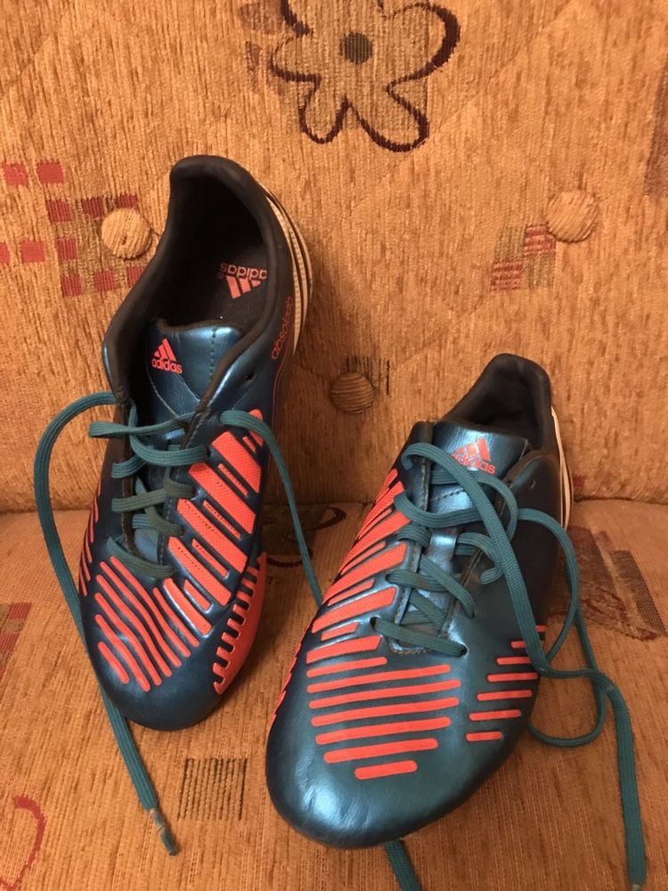 Adidas predator absolado dla chłopca rozmiar 35,5