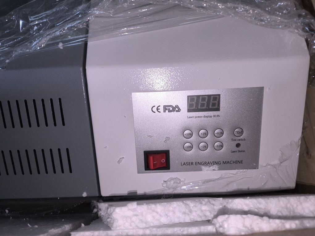 Лазерный станок (гравер)  40*40, трубка 50w