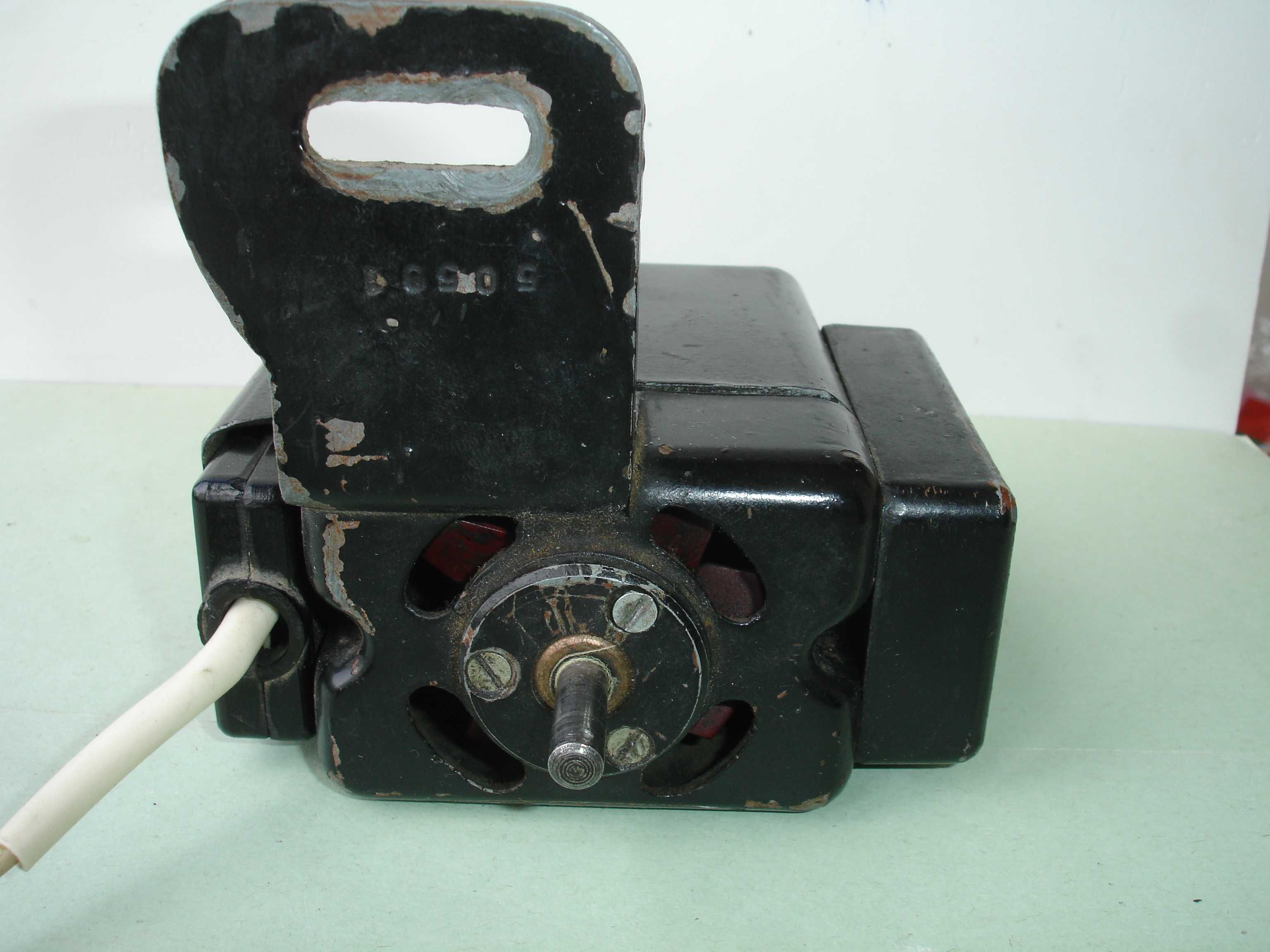 Электродвигатель ДШС-2 для швейной машинки