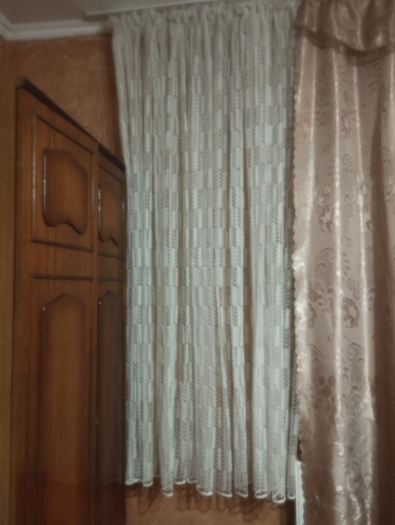 Тюль для кухні або вітальні
