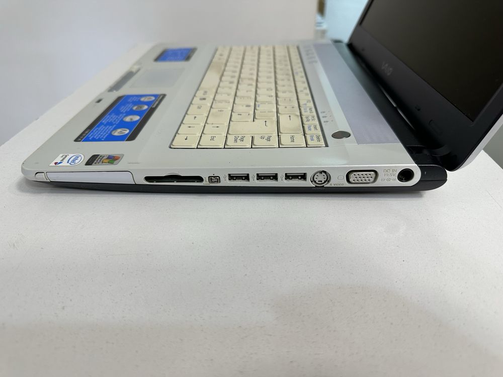 Sony Vaio vgn fe21h