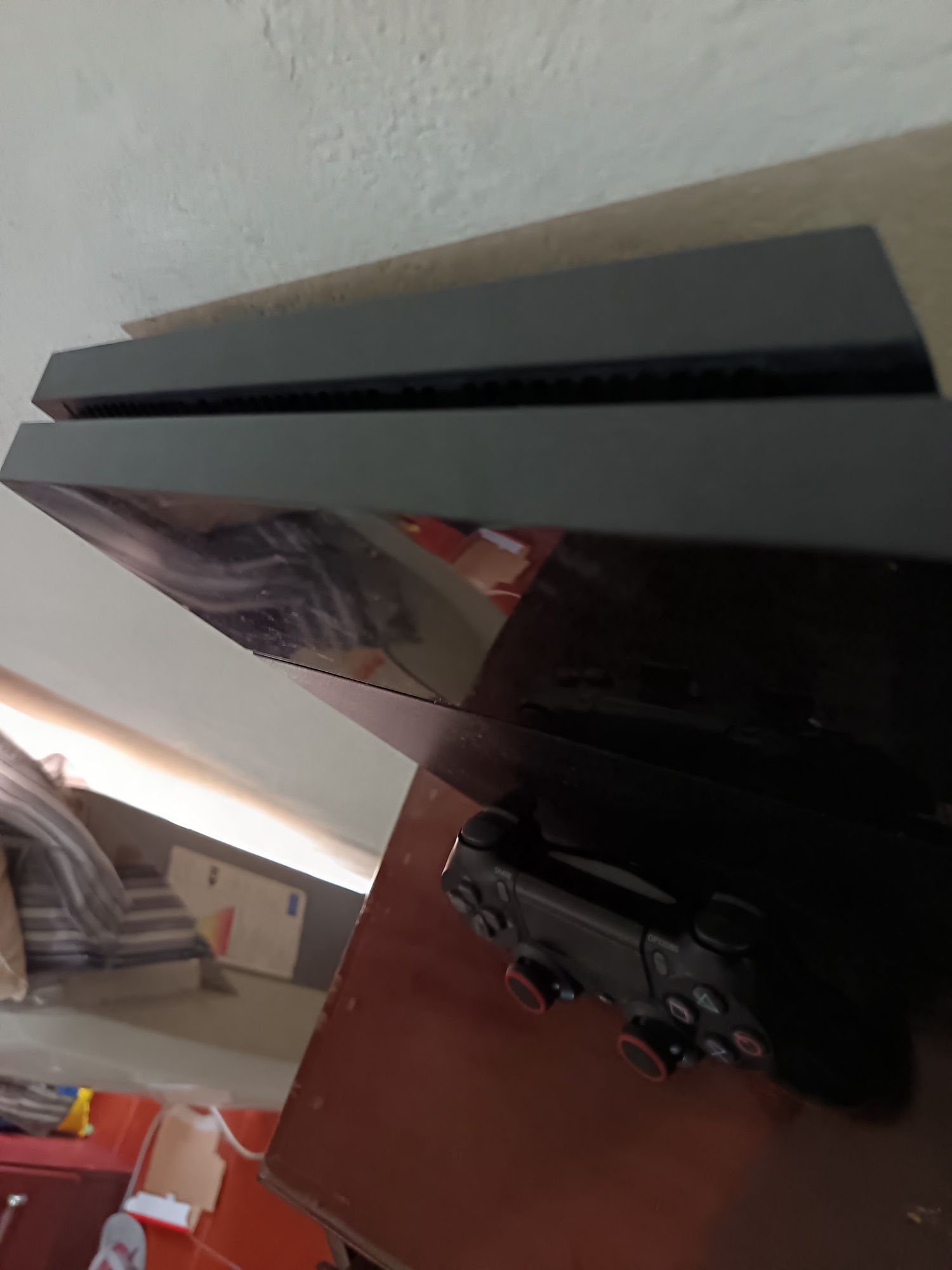 Playstation 4 bom estado