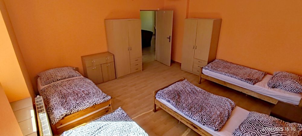 Noclegi, Kwatery pracownicze - Mieszkanie 50m z łazienką i kuchnią