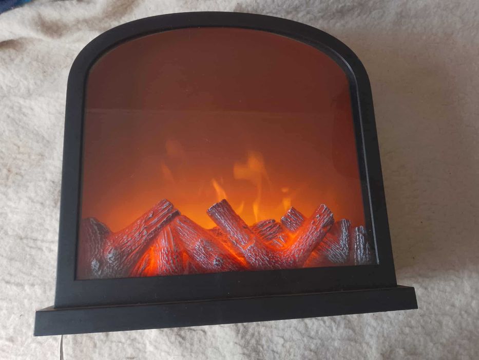 Kominek lampion LED ruchome płomienie