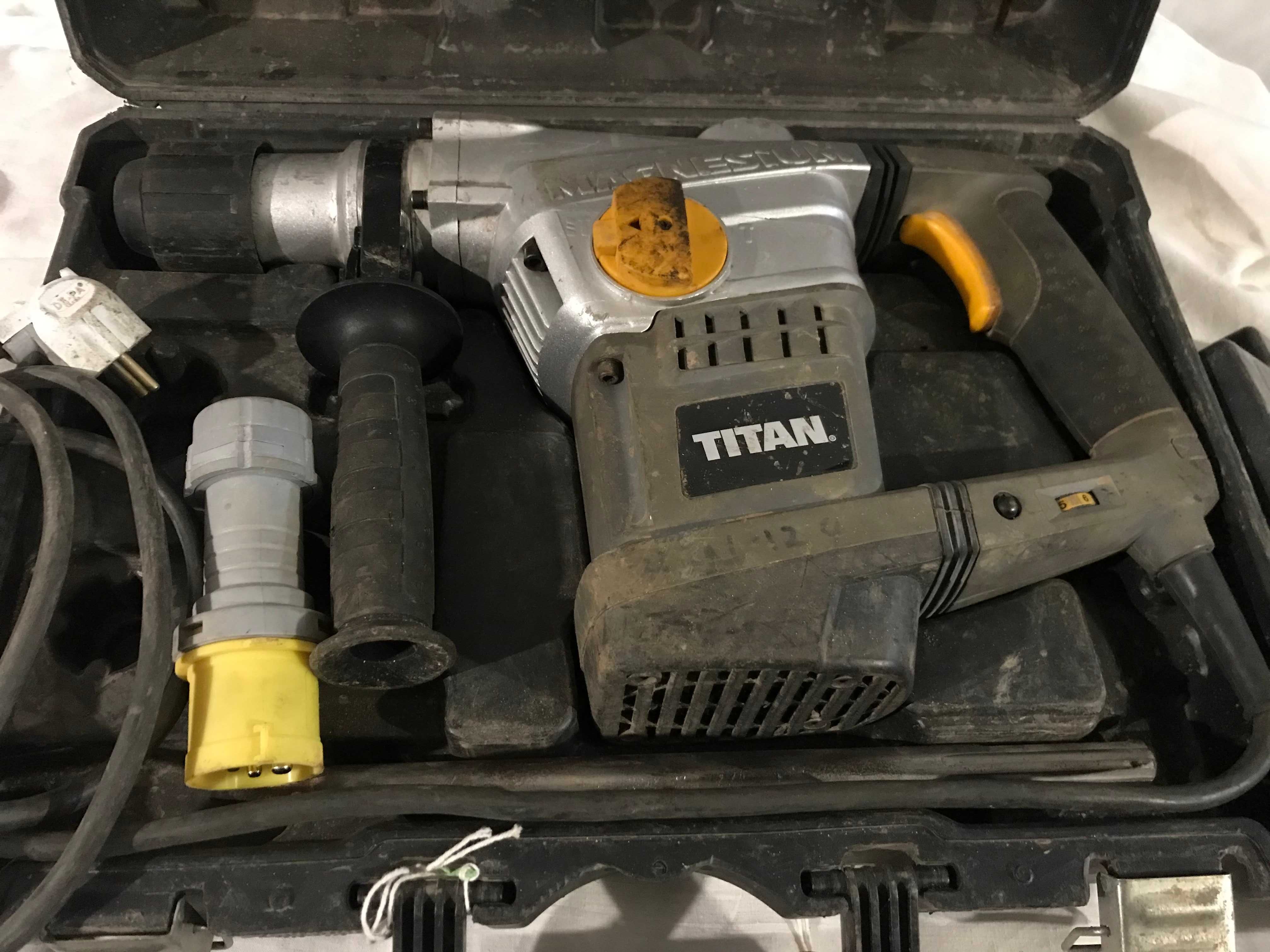 Перфоратор Titan TTB572SDS 6.8KG  110 вольт з Англії