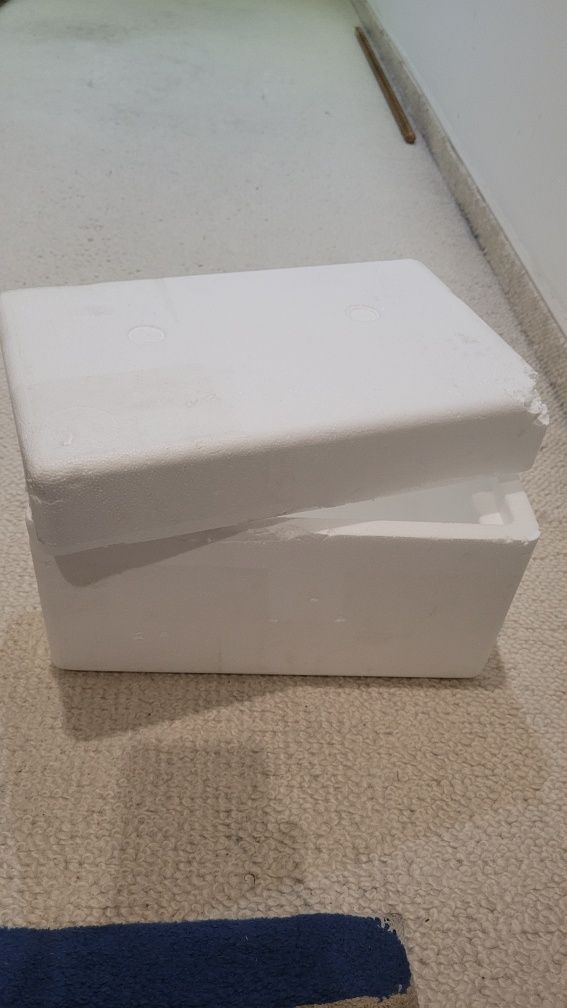Pojemnik styropianowy 32x20x21cm