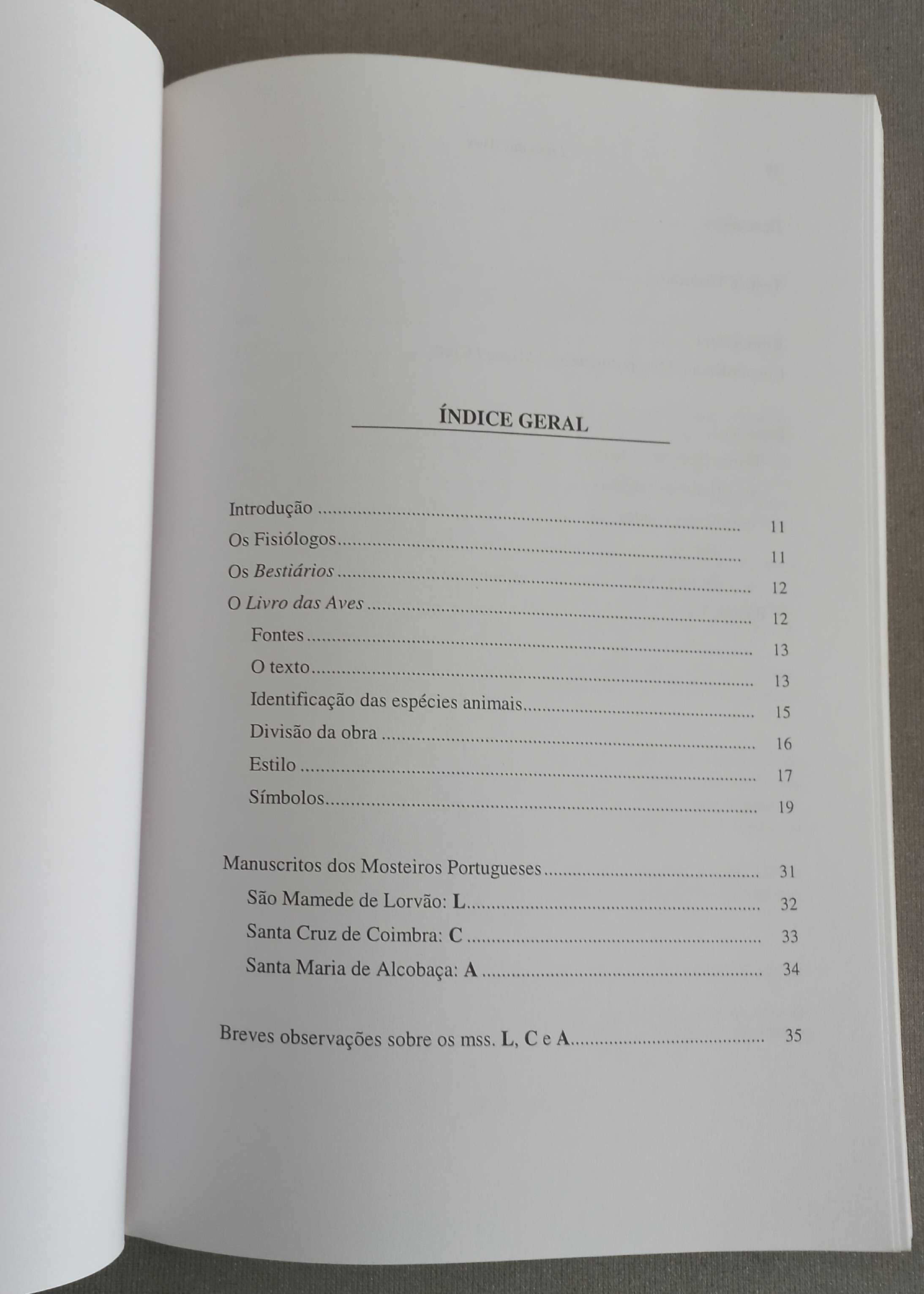 O Livro das Aves, Literatura Medieval