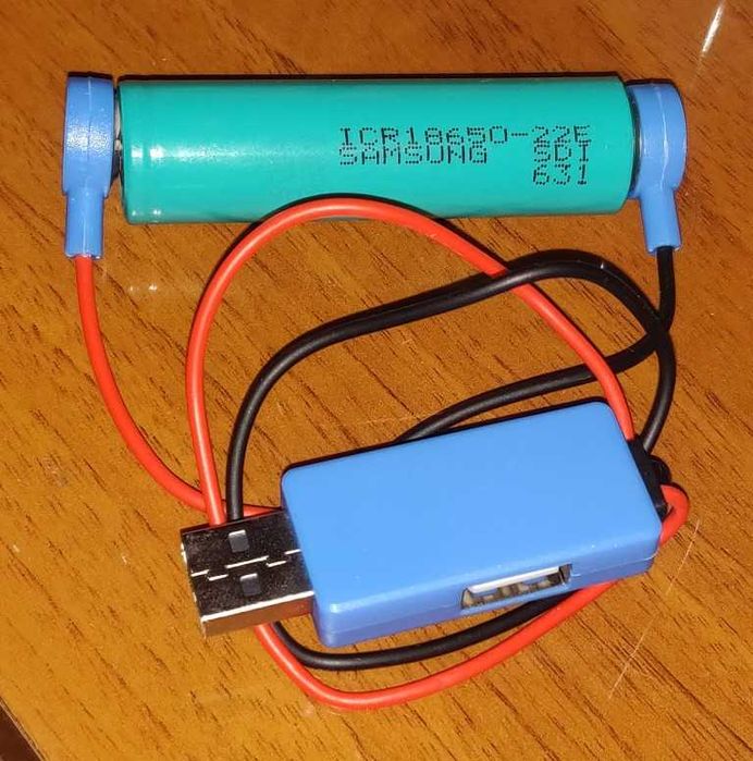 Carregador e Activador de Células Lítio