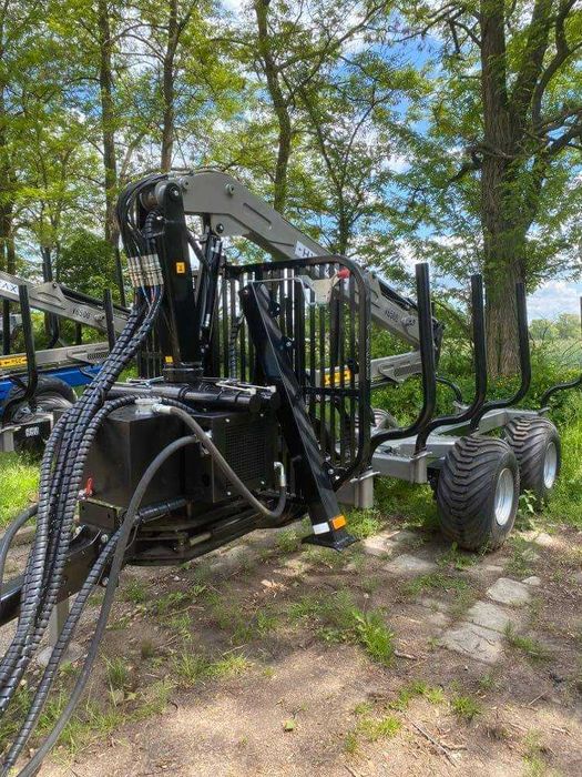 Żuraw leśny  może być stacjonarny Hydmax V6500